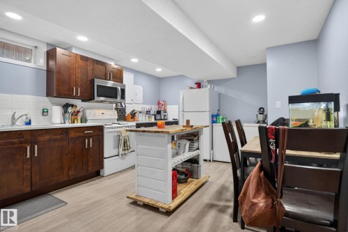 14332 121 Street, Edmonton, AB 