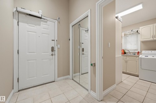 28 Prestige Point(E), Edmonton, AB - Indoor Photo Showing Laundry Room
