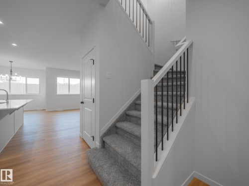 20735 24 Avenue, Edmonton, AB 