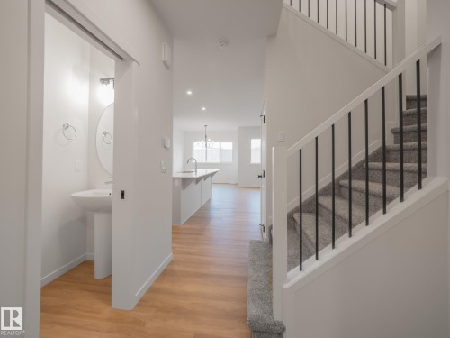 20735 24 Avenue, Edmonton, AB 