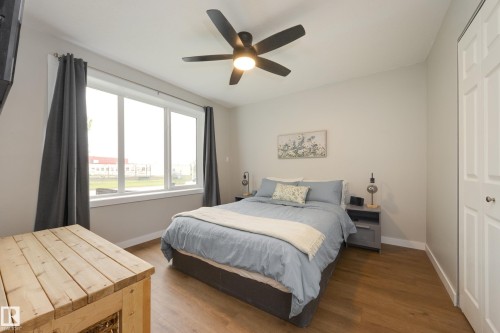 29 Chungo Drive, Devon, AB - Indoor Photo Showing Bedroom