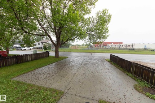 29 Chungo Drive, Devon, AB - Outdoor