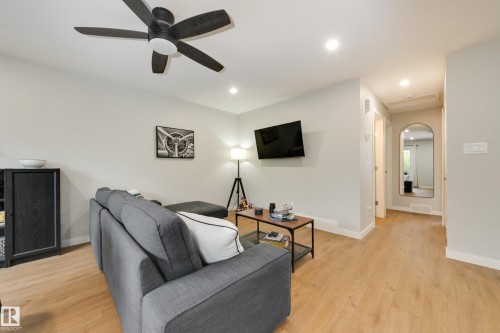 29 Chungo Drive, Devon, AB - Indoor