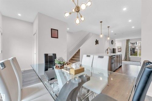 3607 6 Avenue, Edmonton, AB - Indoor Photo Showing Dining Room