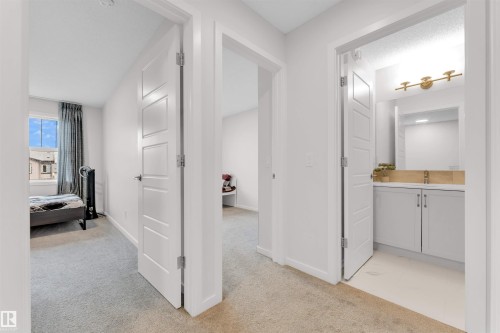 3607 6 Avenue, Edmonton, AB - Indoor Photo Showing Other Room