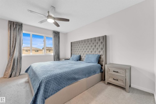 3607 6 Avenue, Edmonton, AB - Indoor Photo Showing Bedroom