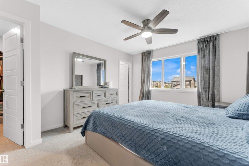 3607 6 Avenue, Edmonton, AB - Indoor Photo Showing Bedroom