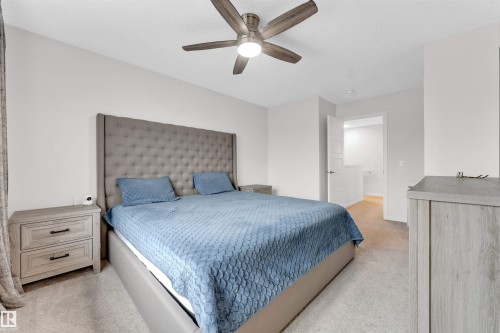 3607 6 Avenue, Edmonton, AB - Indoor Photo Showing Bedroom
