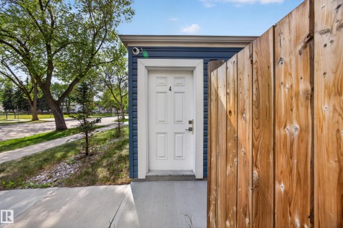12604 116 Avenue, Edmonton, AB 