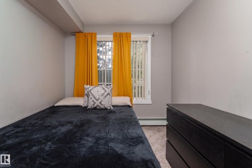 115 3670 139 Avenue, Edmonton, AB - Indoor Photo Showing Bedroom