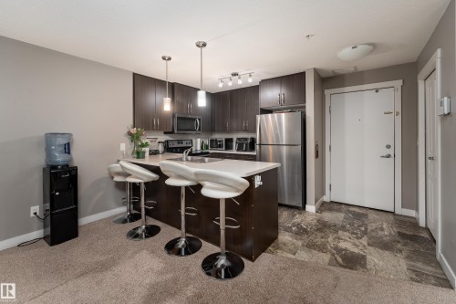 115 3670 139 Avenue, Edmonton, AB - Indoor Photo Showing Kitchen