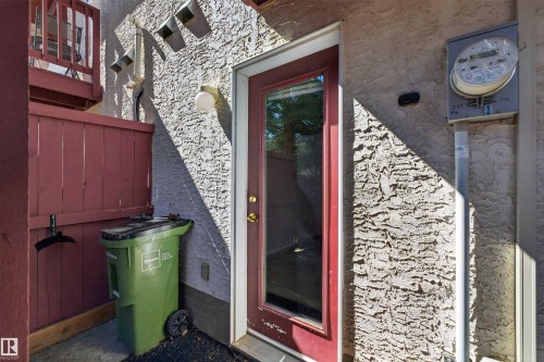 6 1237 Carter Crest Road, Edmonton, AB - Outdoor