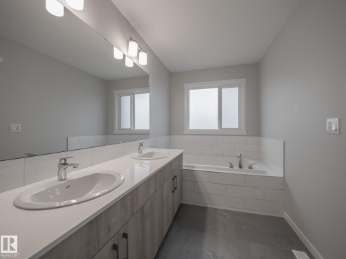 19430 22A Avenue, Edmonton, AB - Indoor Photo Showing Bathroom
