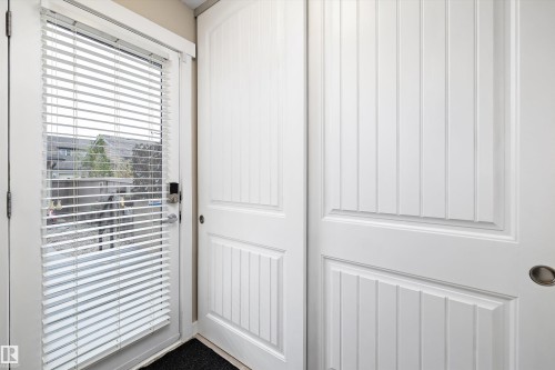 2914 18A Avenue, Edmonton, AB - Indoor Photo Showing Other Room