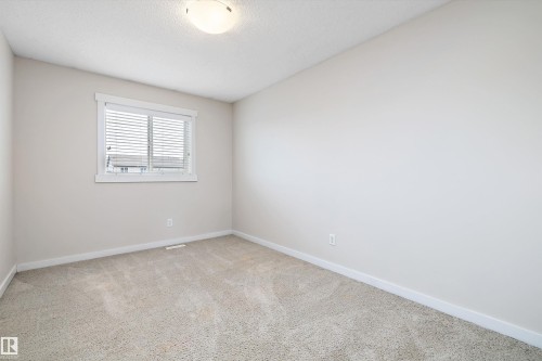 2914 18A Avenue, Edmonton, AB - Indoor Photo Showing Other Room