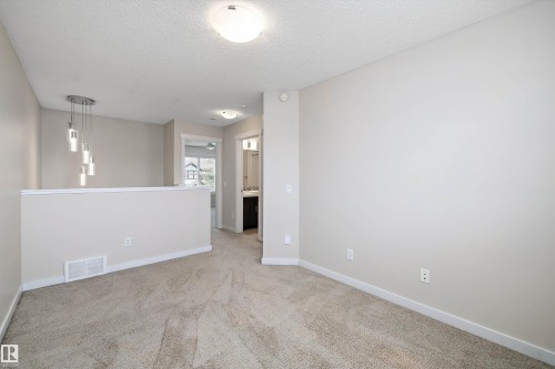 2914 18A Avenue, Edmonton, AB - Indoor Photo Showing Other Room
