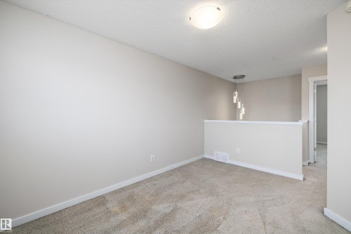 2914 18A Avenue, Edmonton, AB - Indoor Photo Showing Other Room