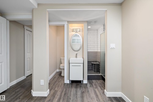 2914 18A Avenue, Edmonton, AB - Indoor