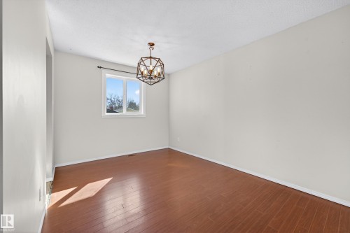 105 Mission Avenue, St. Albert, AB 