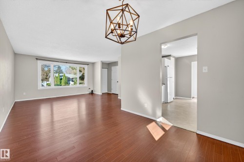 105 Mission Avenue, St. Albert, AB 