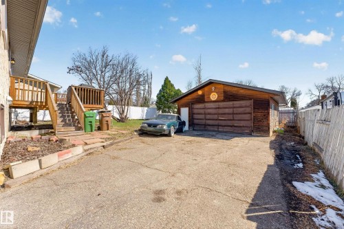 105 Mission Avenue, St. Albert, AB 