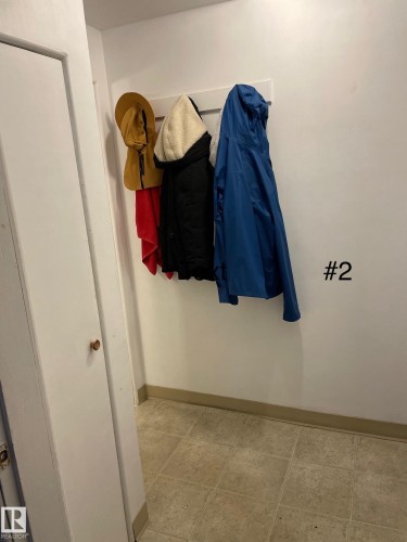 Image quality insufficient for description - 10017 113 Street, Edmonton, AB 