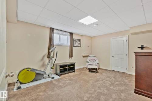 9833 153 Street Nw, Edmonton, AB 