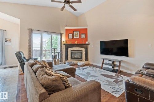 9833 153 Street Nw, Edmonton, AB 