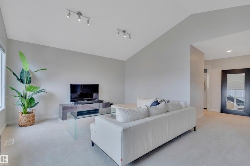 186 Sheppard Circle, Leduc, AB 