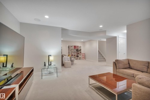 186 Sheppard Circle, Leduc, AB 