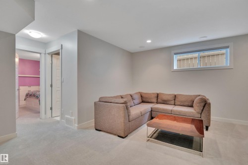 186 Sheppard Circle, Leduc, AB 