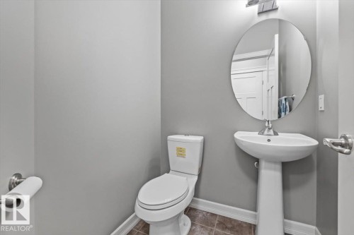 107 Gilmore Way, Spruce Grove, AB 