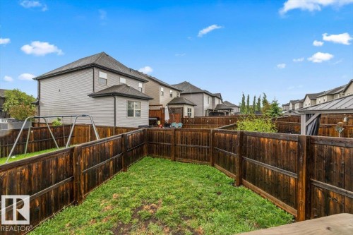 107 Gilmore Way, Spruce Grove, AB 