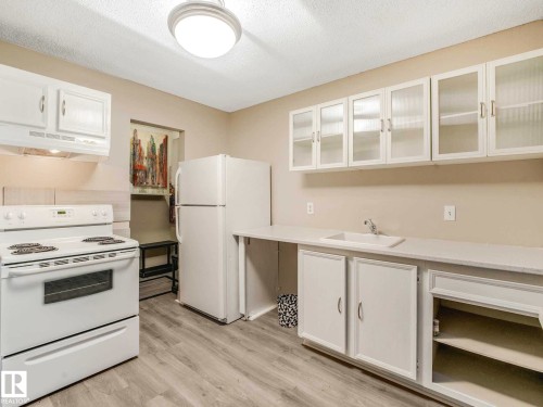 57 3111 142 Avenue, Edmonton, AB 