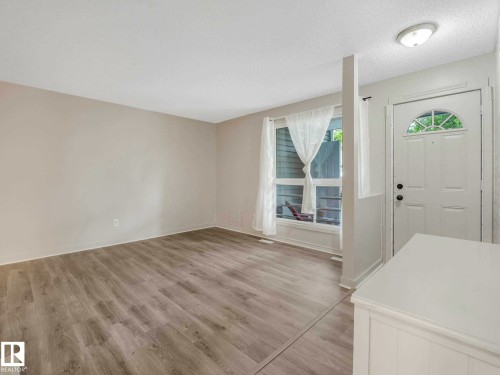 57 3111 142 Avenue, Edmonton, AB 