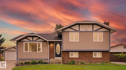 4309 47 Street  Beaumont, AB T4X 1G2