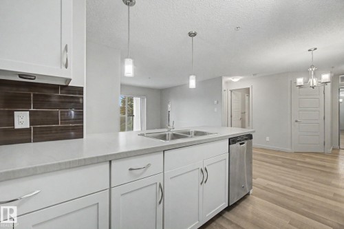 359 7805 71 Street, Edmonton, AB 