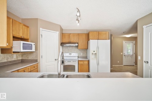 23 English Way, St. Albert, AB 