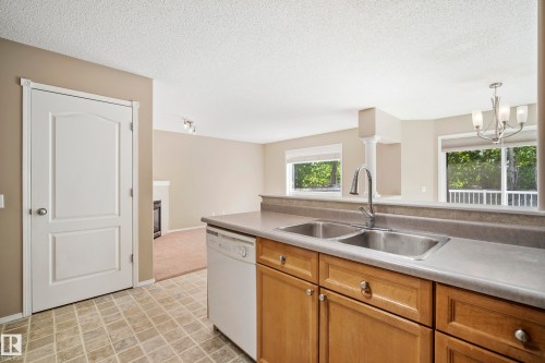 23 English Way, St. Albert, AB 