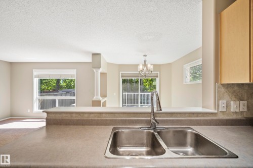23 English Way, St. Albert, AB 