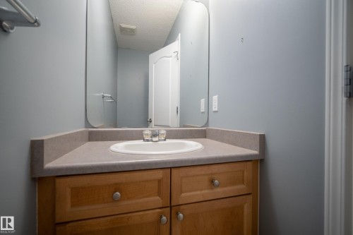 23 English Way, St. Albert, AB 