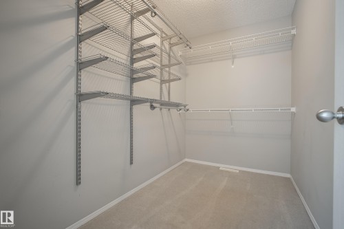 23 English Way, St. Albert, AB 