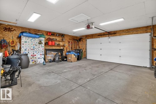 9623 Ottewell Road, Edmonton, AB 
