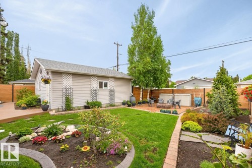 9623 Ottewell Road, Edmonton, AB 