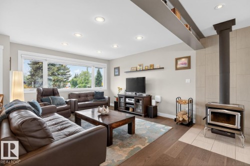 9623 Ottewell Road, Edmonton, AB 