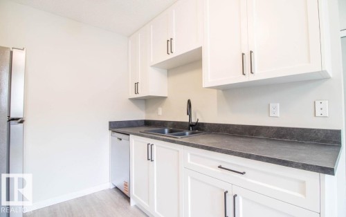 3129 139 Avenue, Edmonton, AB 
