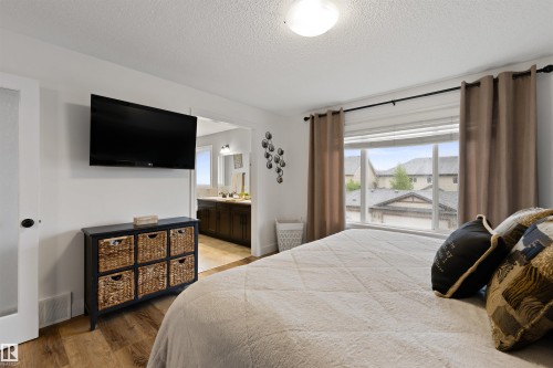 23 Meadowview Landing, Spruce Grove, AB 