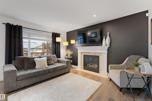 23 Meadowview Landing, Spruce Grove, AB 