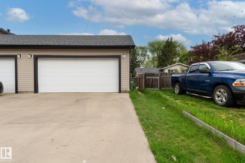 1 12042 101 Street, Edmonton, AB 