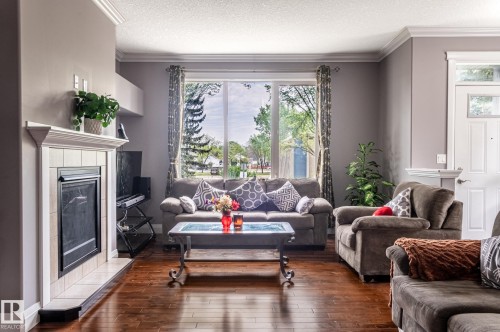 1 12042 101 Street, Edmonton, AB 